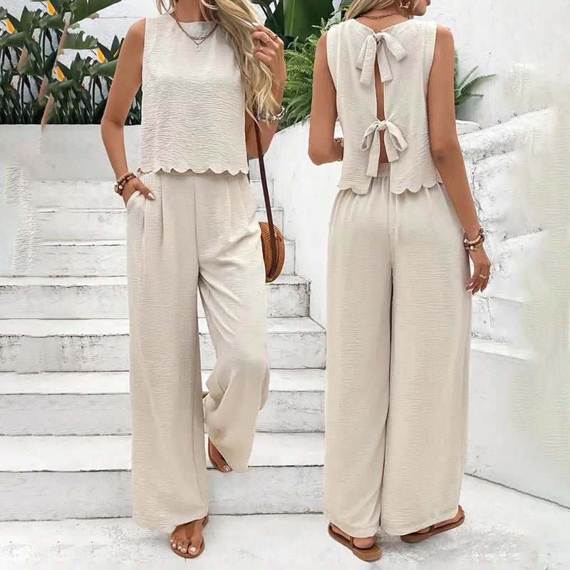 Traveler's Retreat Tie-Back Two-Piece Set