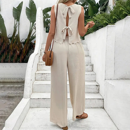 Traveler's Retreat Tie-Back Two-Piece Set