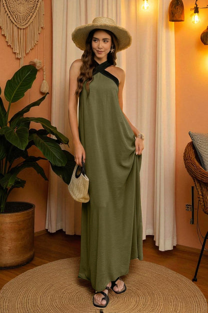 Contrast Halter Neck Maxi Dress | Flowy Crinkle Travel Dress