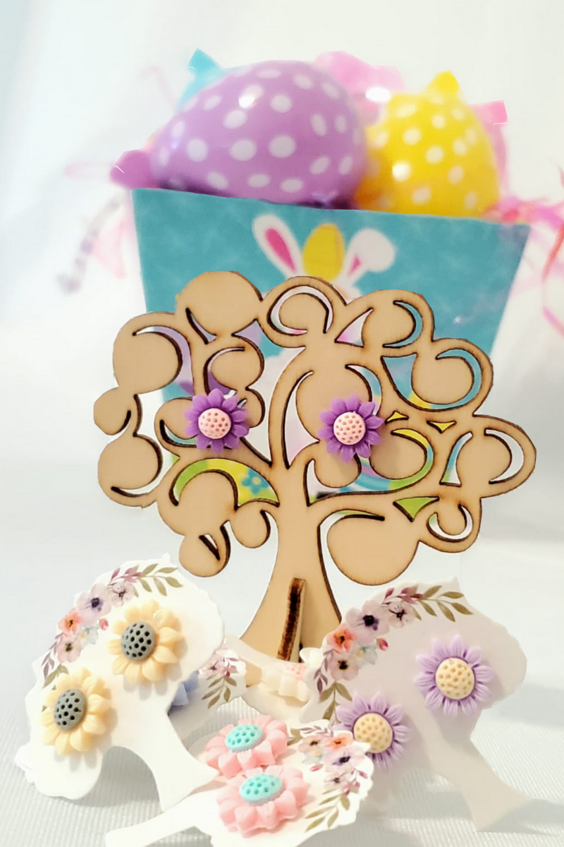 Dinty daisy with Wooden Tree Earring display